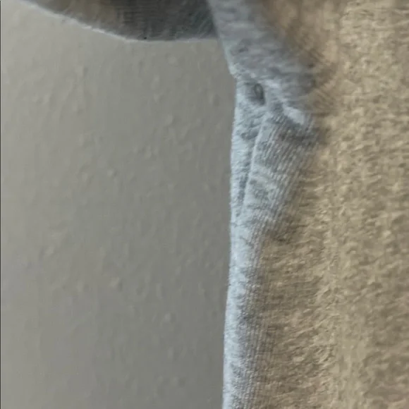 Kate Spade Gray Sweatshirt with Red Accents - Picture 10 of 11